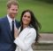 Britain's Prince Harry and his fiancée US actress Meghan Markle pose for a photograph in the Sunken Garden at Kensington Palace in west London on November 27, 2017, following the announcement of their engagement.
Britain's Prince Harry will marry his US actress girlfriend Meghan Markle early next year after the couple became engaged earlier this month, Clarence House announced on Monday. / AFP PHOTO / Daniel LEAL-OLIVAS        (Photo credit should read DANIEL LEAL-OLIVAS/AFP/Getty Images)